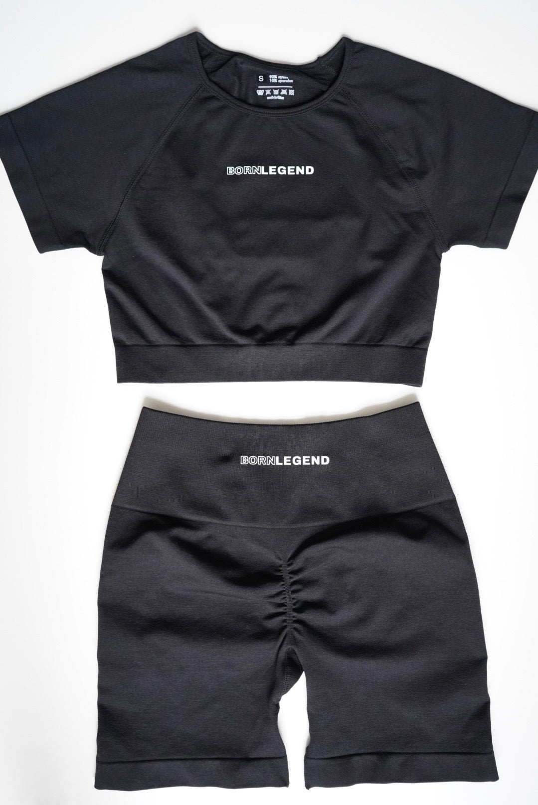 Black Seamless Short Sleeve Top